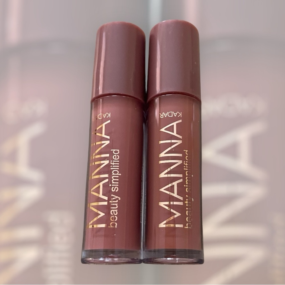 Manna Lip Gloss NWT both colors included